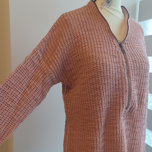 Ardene Zipper Neck Sweater - Picture 4 of 6